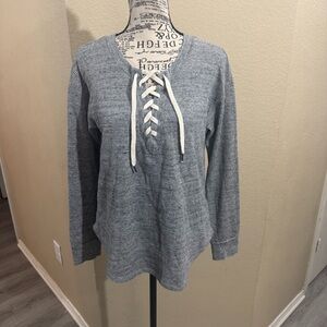 Splendid Heather‎ Gray Lace-Up top